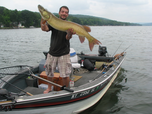 Aug 2010 Zach Baker - NY Musky